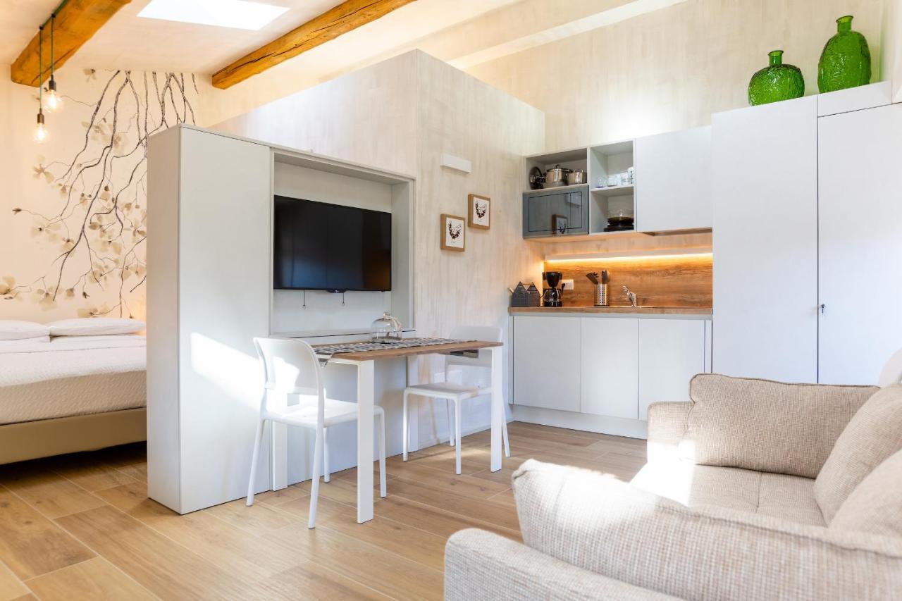 Borgo Cantagallo Casa Olivia 2 トレモージネ エクステリア 写真