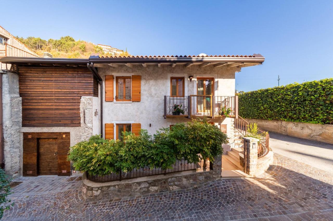 Borgo Cantagallo Casa Olivia 2 トレモージネ エクステリア 写真