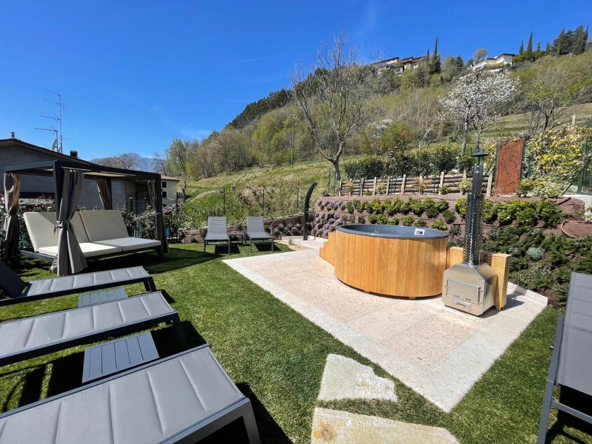 Borgo Cantagallo Casa Olivia 2 トレモージネ エクステリア 写真