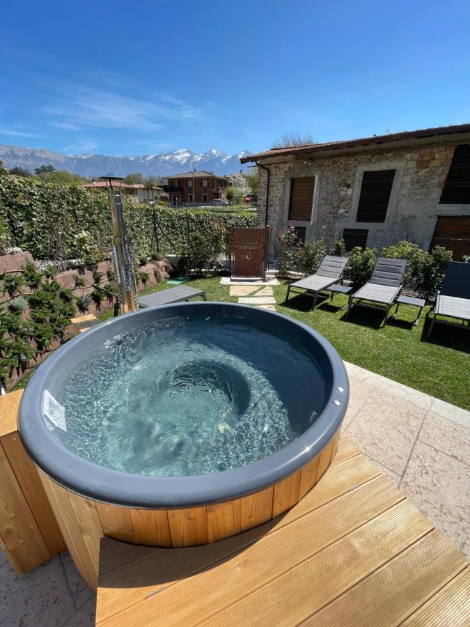 Borgo Cantagallo Casa Olivia 2 トレモージネ エクステリア 写真