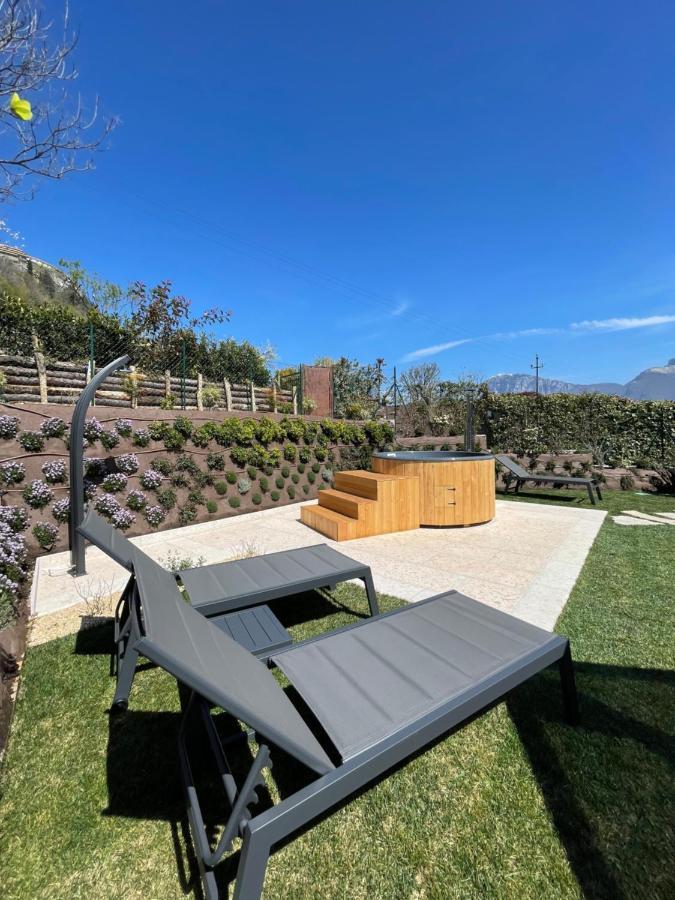 Borgo Cantagallo Casa Olivia 2 トレモージネ エクステリア 写真